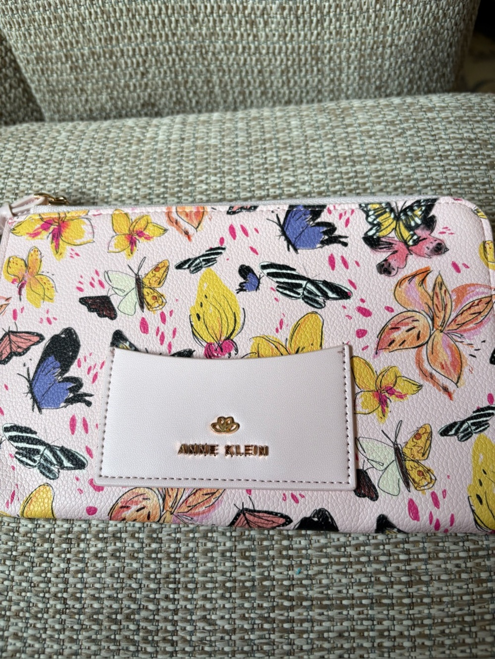 ANNE KLEIN pretty pink with flowers & butterflies clutch wallet  NEW